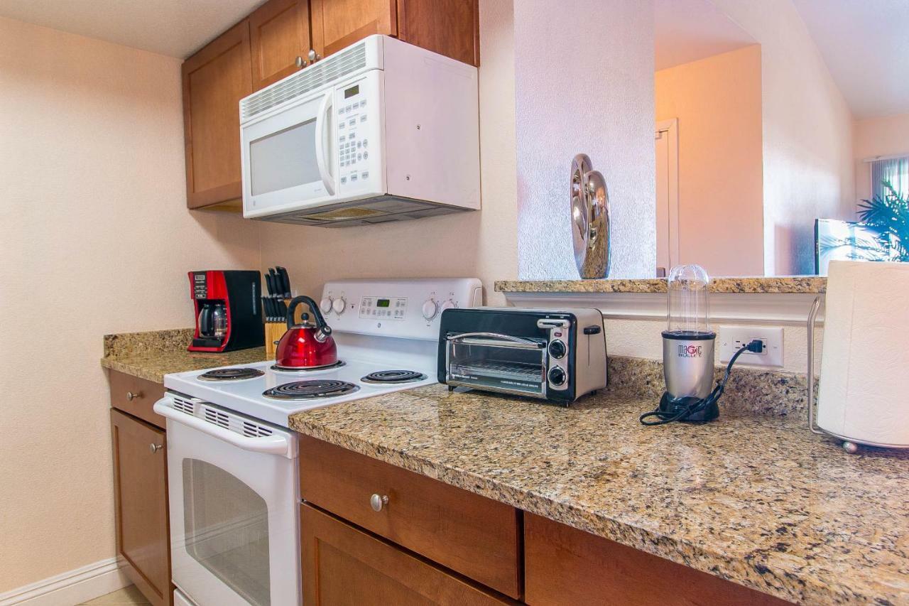 Luxury Modern Condo 2 Лас-Вегас Экстерьер фото